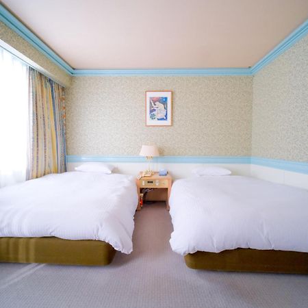 Yuzawa Royal Hotel Экстерьер фото